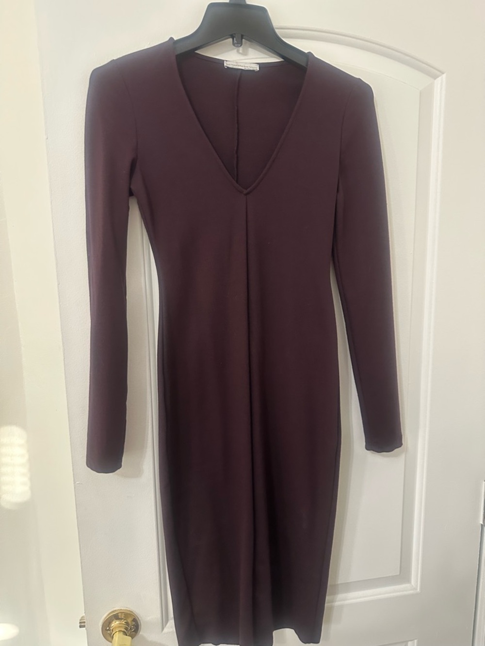Zara Long Sleeve V-Neck Bodycon Dress in Plum